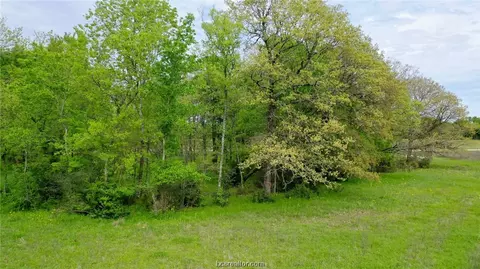6877 Harbert Rd, Bryan, TX 77808 photo 9