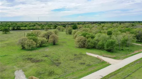 6877 Harbert Rd, Bryan, TX 77808 photo 13
