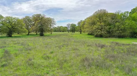 6877 Harbert Rd, Bryan, TX 77808 photo 5