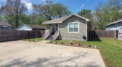 1920 Stevens Dr, Bryan, TX 77803 photo 2