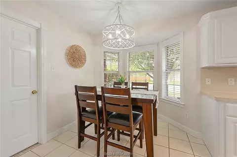 2300 E Mercers Lndg, Bryan, TX 77808 photo 7