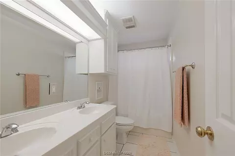 2300 E Mercers Lndg, Bryan, TX 77808 photo 14