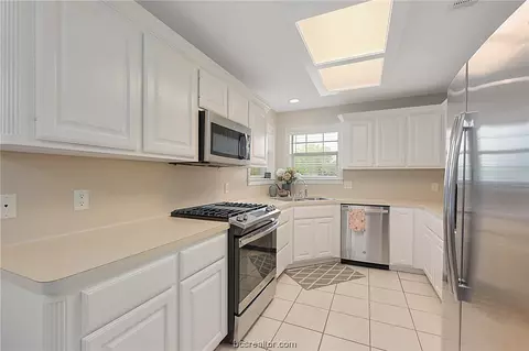 2300 E Mercers Lndg, Bryan, TX 77808 photo 6