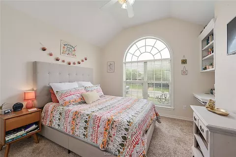 2300 E Mercers Lndg, Bryan, TX 77808 photo 12