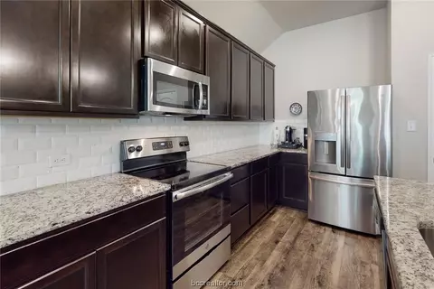 1464 Kingsgate Dr, Bryan, TX 77807 photo 15