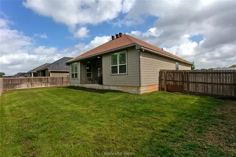 1464 Kingsgate Dr, Bryan, TX 77807 photo 24