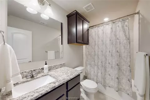 1464 Kingsgate Dr, Bryan, TX 77807 photo 8