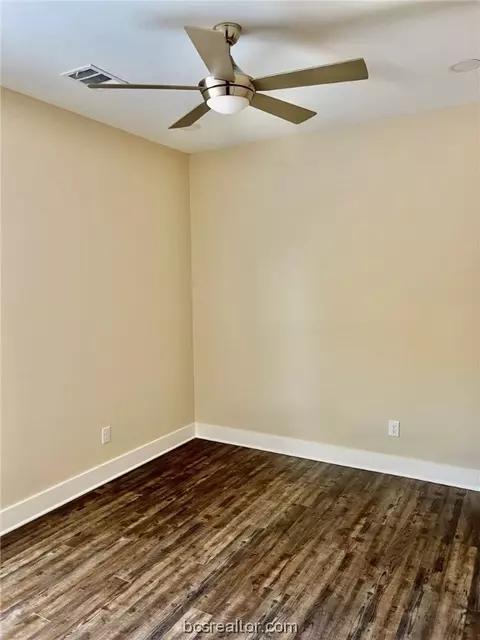 507 Walnut St, Bryan, TX 77803 photo 11