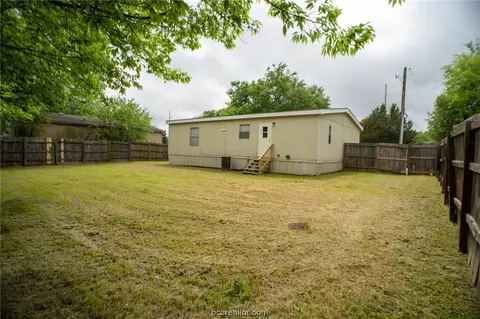 1404 Clark St, Bryan, TX 77808 photo 24