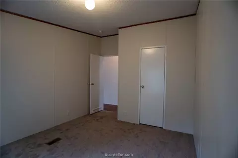 1404 Clark St, Bryan, TX 77808 photo 15