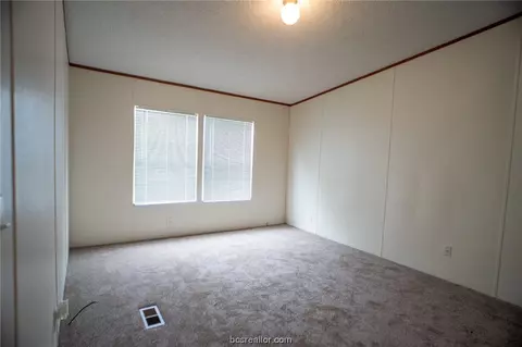 1404 Clark St, Bryan, TX 77808 photo 8