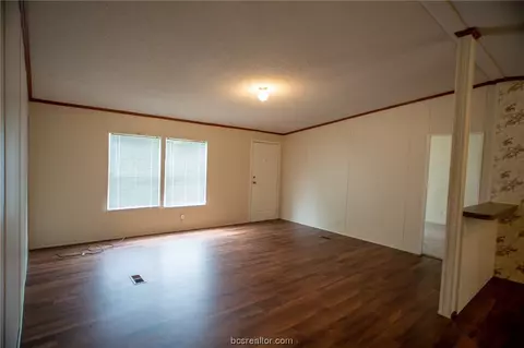 1404 Clark St, Bryan, TX 77808 photo 2
