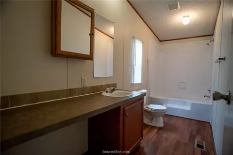 1404 Clark St, Bryan, TX 77808 photo 10