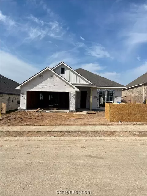 6216 Talladega Dr, College Station, TX 77845
