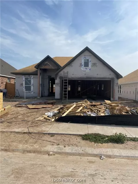 6213 Southern Cross Dr, College Station, TX 77845
