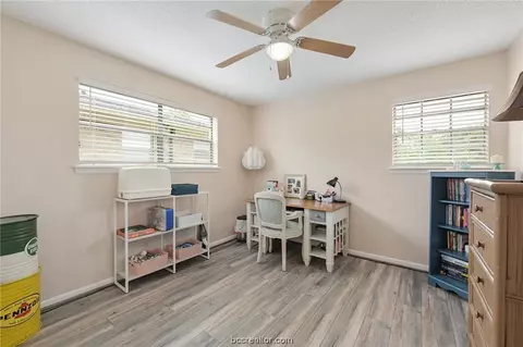 3512 Oakside, Bryan, TX 77802 photo 14