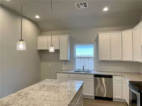 Kitchen - 3484 Pointe Du Hoc, Bryan, TX 77808 photo 2 of 2