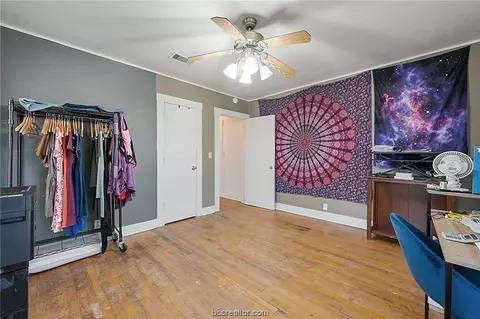 1305 E 25th St, Bryan, TX 77803 photo 8