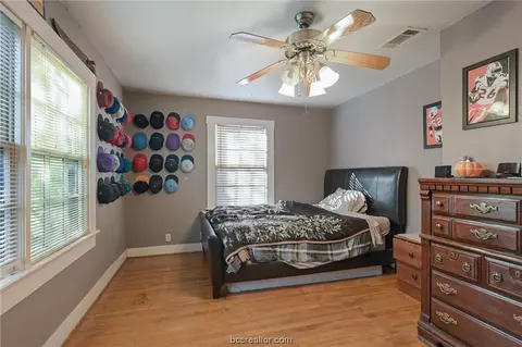 1305 E 25th St, Bryan, TX 77803 photo 15