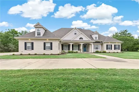 4030 Sweetwater Dr, College Station, TX 77845