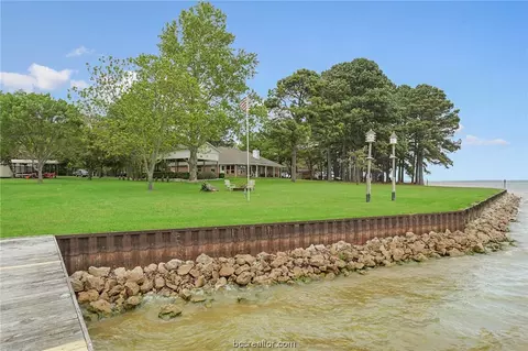 151 Lcr 743j, Thornton, TX 76687
