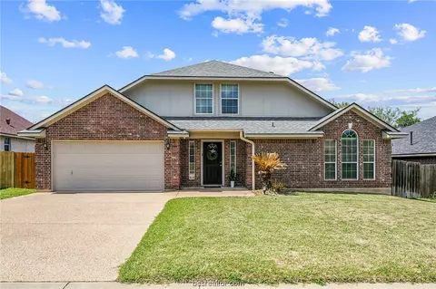 1519 Hunter Creek Dr, College Station, TX 77845