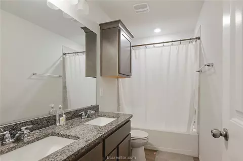 1920 Cartwright St, Bryan, TX 77807 photo 20