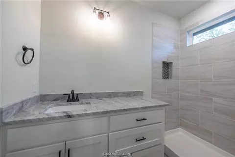 2403 Lightfoot Ln, Bryan, TX 77803 photo 12