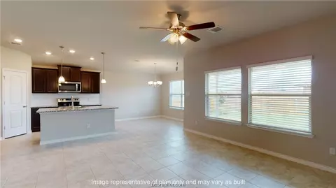 1003 Davy St, Brenham, TX 77833 photo 6