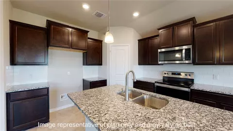 1003 Davy St, Brenham, TX 77833 photo 11