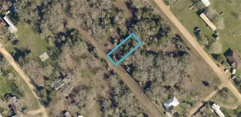 772 Juniper Dr, Caldwell, TX 77836