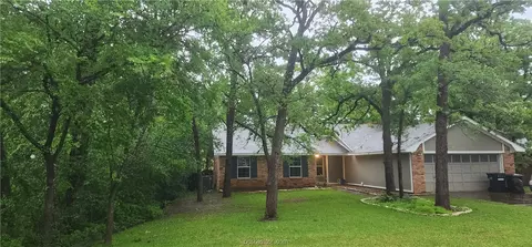 2731 San Felipe Dr, College Station, TX 77845