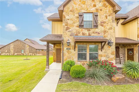 3106 Travis Cole Ave, College Station, TX 77845