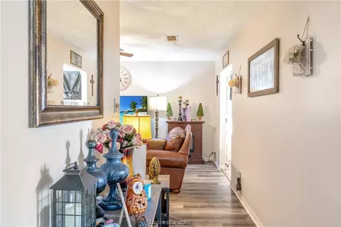 1508 Douglas St, Bryan, TX 77808 photo 16