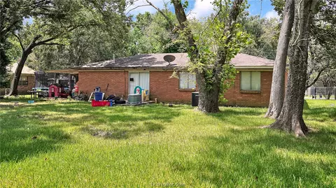 1508 Douglas St, Bryan, TX 77808 photo 17