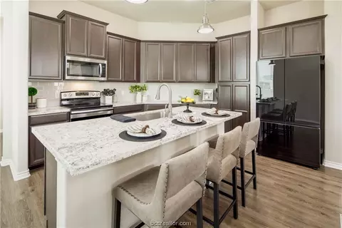 3437 Omaha Ct, Bryan, TX 77808 photo 9