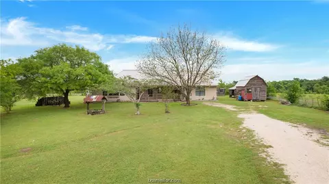 5271 County Road 406, Anderson, TX 77830