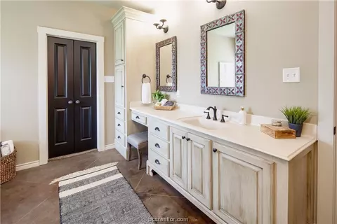 5743 Easterling Dr, Bryan, TX 77808 photo 16