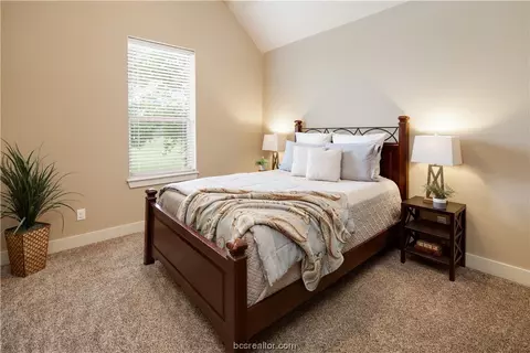 5743 Easterling Dr, Bryan, TX 77808 photo 20