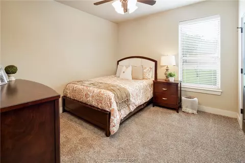 5743 Easterling Dr, Bryan, TX 77808 photo 23