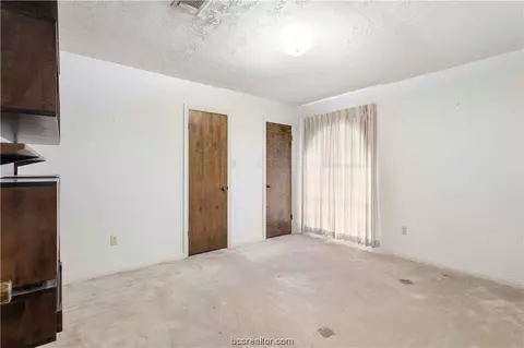 2906 Oakside Dr, Bryan, TX 77802 photo 16