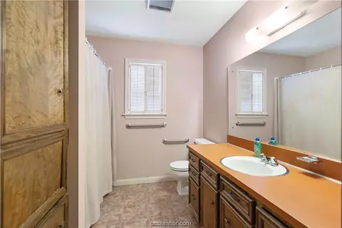2906 Oakside Dr, Bryan, TX 77802 photo 17