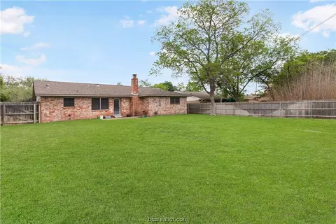 2906 Oakside Dr, Bryan, TX 77802 photo 20