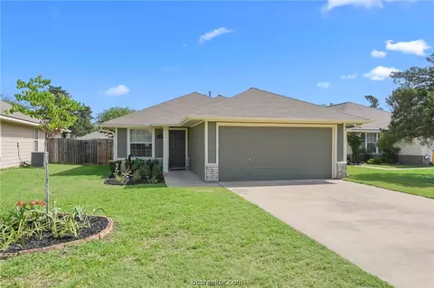 2104 Granite Ridge Pl, Bryan, TX 77801