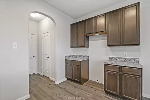 993 Harper Ln, Bryan, TX 77803 photo 11