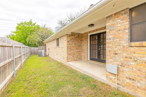 2214 E Briargate Dr, Bryan, TX 77802 photo 39