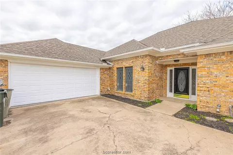2214 E Briargate Dr, Bryan, TX 77802 photo 43