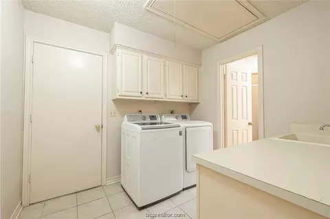 2214 E Briargate Dr, Bryan, TX 77802 photo 36