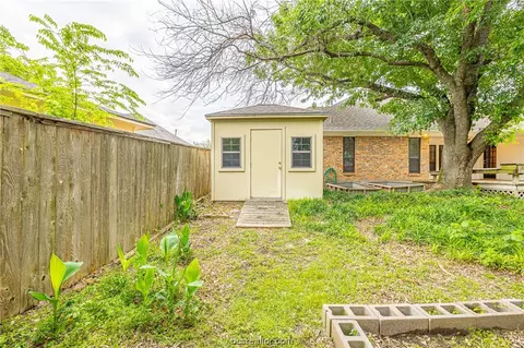 2214 E Briargate Dr, Bryan, TX 77802 photo 42