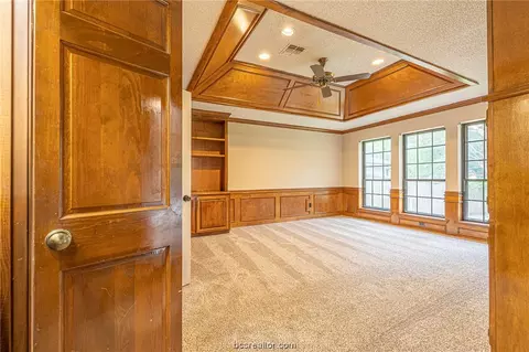 2214 E Briargate Dr, Bryan, TX 77802 photo 16